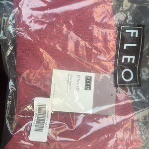 Fleo el Toro 25” opulent color